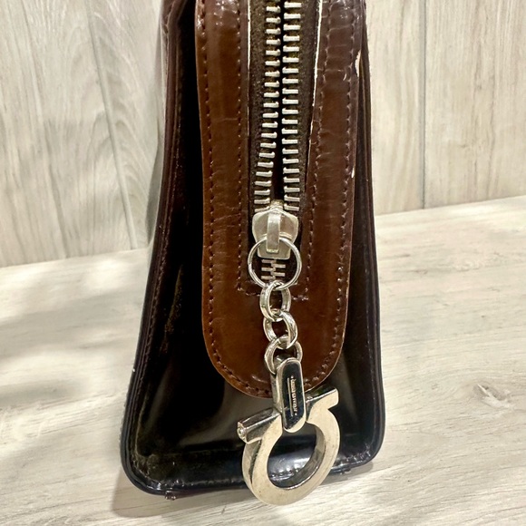 Ferragamo Brown Ombre Leather Tote 🥳HOST PICK🥳 - Picture 5 of 15